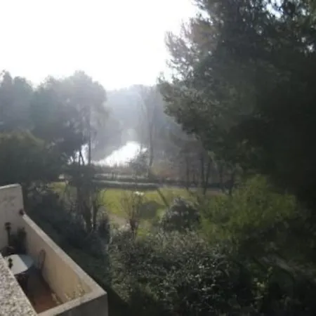 Domaine De La Coudouliere Apartamento *